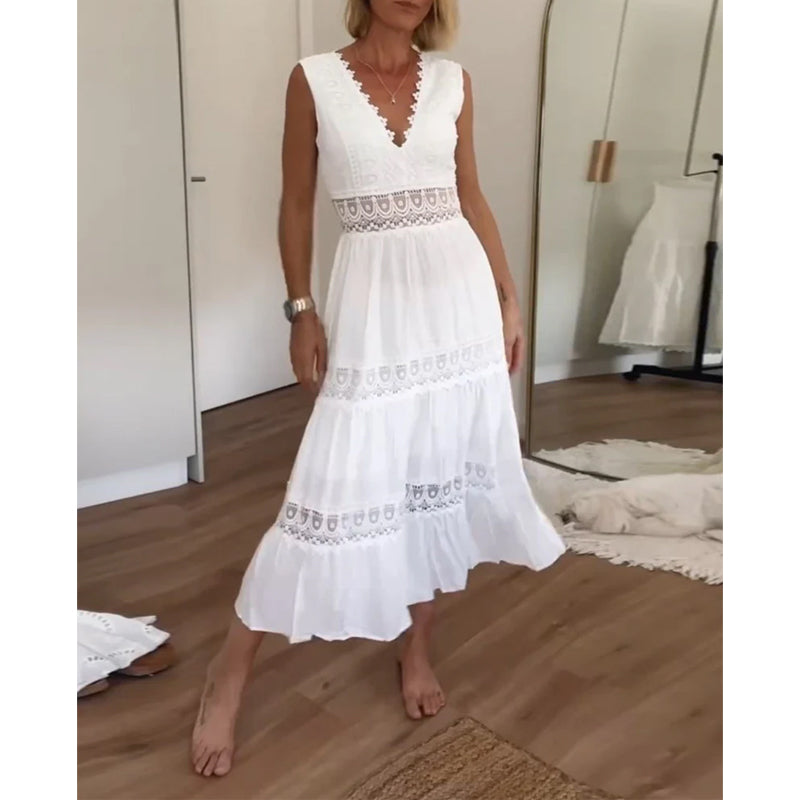 Aurélie™ | Elegancka Sukienka Koronkowa z Dekoltem w Serek