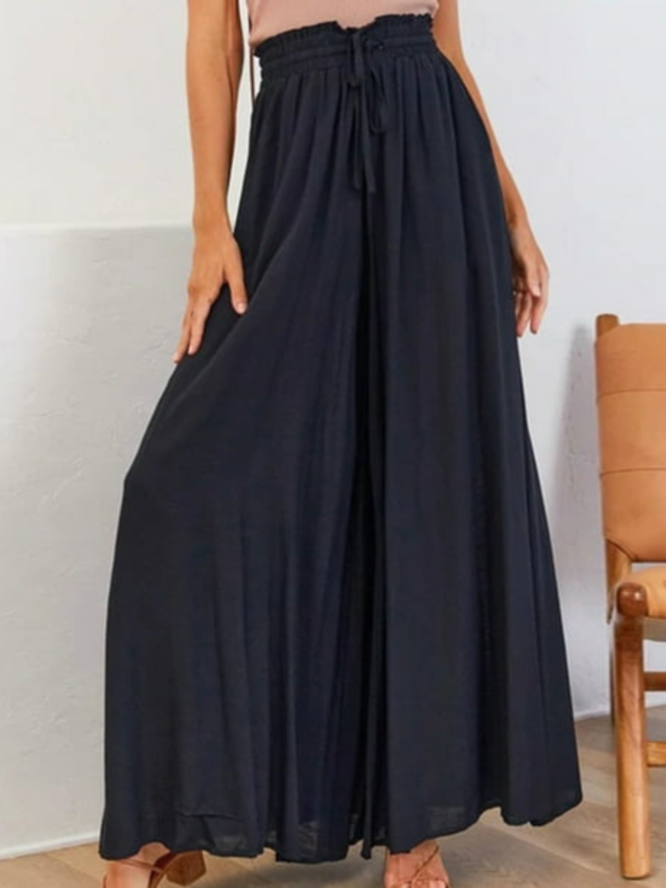 Amelia™ - Eleganckie Spodnie z Szerokimi Nogawkami